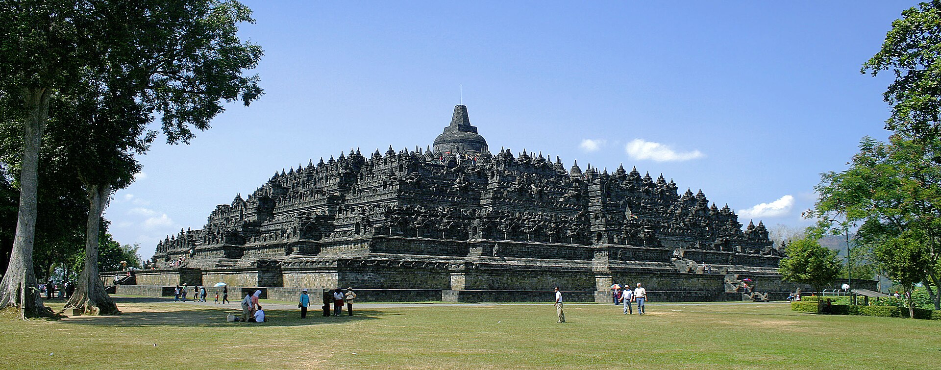 WORLD HERITAGE